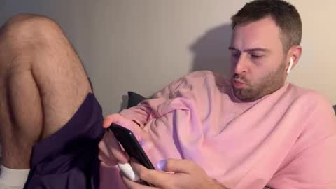 Snapshot of dickjulian chatting on November 19, 2025, 2:39 pm Im Julian all cum shot videos here online show from November 19, 2025, 2:39 pm