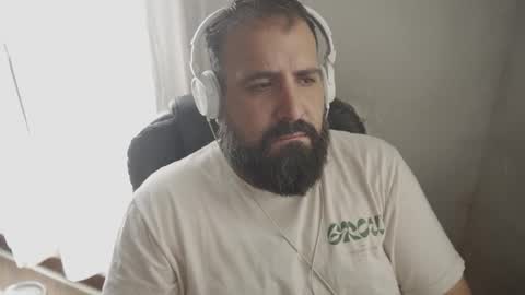 Snapshot of dicristalino chatting on January 6, 2026, 11:47 am Cristian Dipolino online show from January 6, 2026, 11:47 am