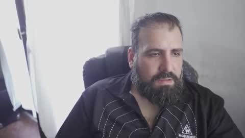 Snapshot of dicristalino chatting on February 11, 2026, 8:03 pm Cristian Dipolino online show from February 11, 2026, 8:03 pm