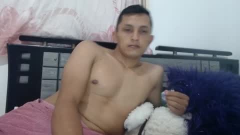 diego_alejita online show from February 10, 2025, 2:41 am