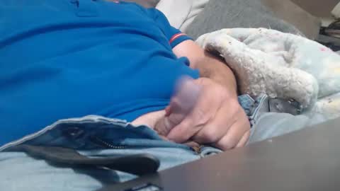 Snapshot of diegovlc chatting on December 20, 2025, 12:12 pm DiegoVLC online show from December 20, 2025, 12:12 pm