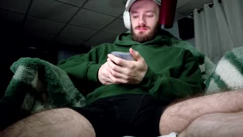 digbicknik online show from November 17, 2025, 2:06 am