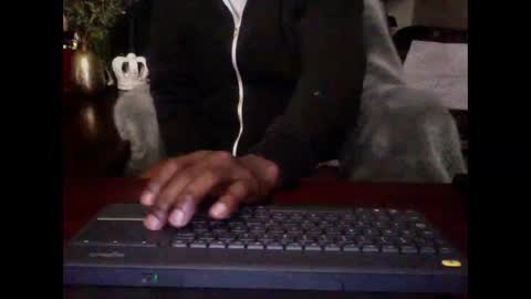 Snapshot of digitalpimpn chatting on February 17, 2026, 12:12 pm The Digital Pimp.... online show from February 17, 2026, 12:12 pm