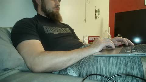 Snapshot of dikdowndaddy chatting on February 16, 2025, 5:15 am Daddy online show from February 16, 2025, 5:15 am