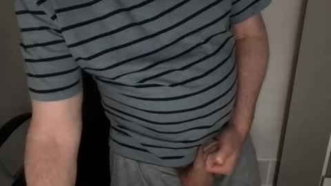 Snapshot of diki3333333333 chatting on October 17, 2025, 12:58 am Nick online show from October 17, 2025, 12:58 am