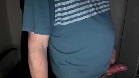 Snapshot of diki3333333333 chatting on November 25, 2025, 12:21 am Nick online show from November 25, 2025, 12:21 am