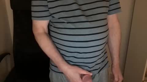 Snapshot of diki3333333333 chatting on December 15, 2025, 2:27 am Nick online show from December 15, 2025, 2:27 am