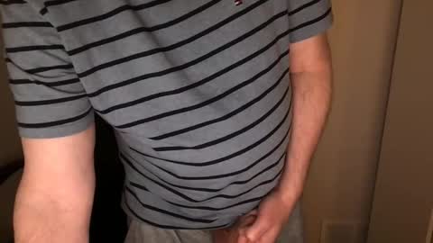 Snapshot of diki3333333333 chatting on December 19, 2025, 10:22 am Nick online show from December 19, 2025, 10:22 am