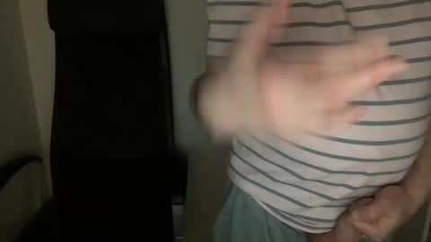 Snapshot of diki3333333333 chatting on January 12, 2026, 11:43 pm Nick online show from January 12, 2026, 11:43 pm