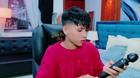  DILAN online show from May 12, 2026, 7:11 pm