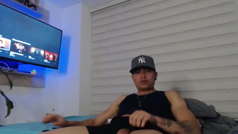 Snapshot of dilanxxx8888 chatting on November 21, 2025, 4:11 am dilanxxx8888 online show from November 21, 2025, 4:11 am