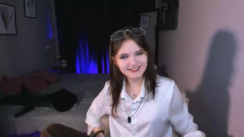 Dilara online show from January 13, 2026, 1:49 pm