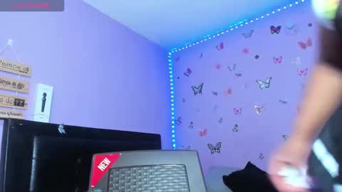 Snapshot of dilay__x chatting on March 28, 2026, 5:29 am dilay__x online show from March 28, 2026, 5:29 am