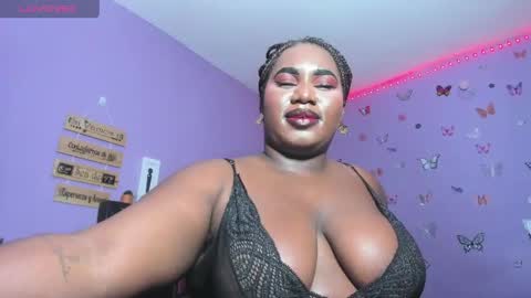 Snapshot of dilay__x chatting on April 12, 2026, 11:43 pm dilay__x online show from April 12, 2026, 11:43 pm