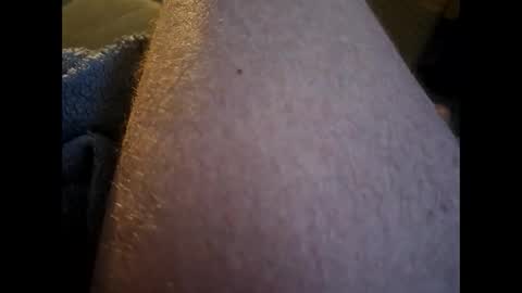 Snapshot of dilf232323 chatting on October 18, 2025, 8:37 am Dilf online show from October 18, 2025, 8:37 am