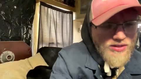 Snapshot of dilf_96 chatting on January 12, 2026, 3:50 pm Daddy online show from January 12, 2026, 3:50 pm