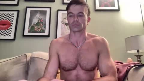 Snapshot of dillonwilde chatting on January 9, 2025, 8:44 pm Dillon online show from January 9, 2025, 8:44 pm