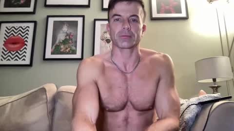 Snapshot of dillonwilde chatting on January 29, 2025, 8:56 pm Dillon online show from January 29, 2025, 8:56 pm