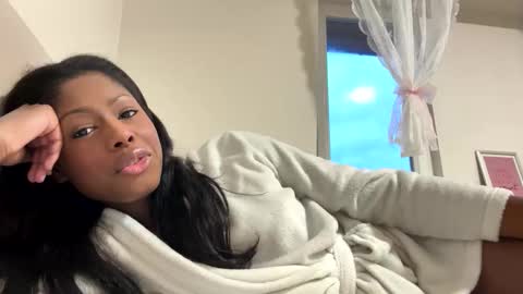 Snapshot of dilussoangel chatting on May 19, 2026, 7:31 pm dilussoangel online show from May 19, 2026, 7:31 pm