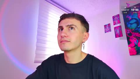 Snapshot of dimitri_bilak_ chatting on February 1, 2026, 10:30 pm Julian Independent Model online show from February 1, 2026, 10:30 pm