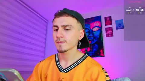 Julian Independent Model online show from May 24, 2026, 3:44 am
