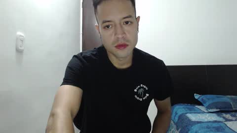 Snapshot of dimitri_quiet chatting on December 16, 2024, 3:30 am Dimitri online show from December 16, 2024, 3:30 am