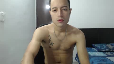 Snapshot of dimitri_quiet chatting on December 19, 2024, 3:18 am Dimitri online show from December 19, 2024, 3:18 am