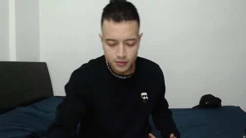 Snapshot of dimitri_quiet chatting on January 4, 2025, 6:09 am Dimitri online show from January 4, 2025, 6:09 am