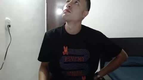 Snapshot of dimitri_quiet chatting on January 5, 2025, 2:17 am Dimitri online show from January 5, 2025, 2:17 am