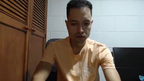 Snapshot of dimitri_quiet chatting on February 8, 2026, 3:32 am Dimitri online show from February 8, 2026, 3:32 am