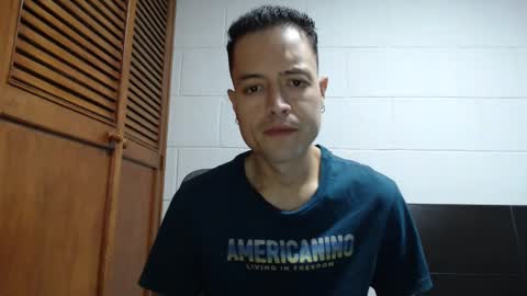 Snapshot of dimitri_quiet chatting on February 10, 2026, 5:11 am Dimitri online show from February 10, 2026, 5:11 am