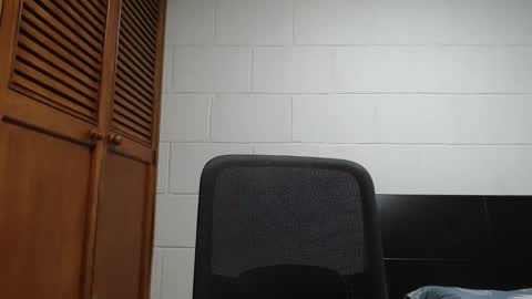 Snapshot of dimitri_quiet chatting on February 25, 2026, 8:13 am Dimitri online show from February 25, 2026, 8:13 am