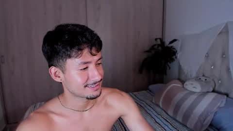 Snapshot of dimitri_targaryen chatting on October 7, 2025, 5:04 am Fabian online show from October 7, 2025, 5:04 am