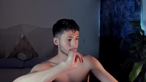 Fabian online show from November 9, 2025, 6:50 pm