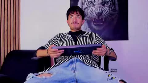 Dimitri online show from September 18, 2025, 7:38 pm