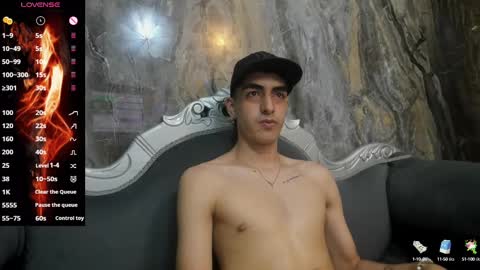 Snapshot of dimitry_style_ chatting on December 12, 2024, 10:31 pm DIMITRY STYLE online show from December 12, 2024, 10:31 pm