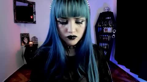 dimmuanddarkness online show from October 31, 2025, 8:37 am