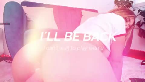 Snapshot of dina_ride chatting on July 9, 2026, 11:14 am online show from July 9, 2026, 11:14 am