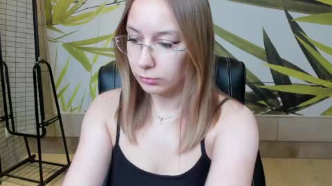 Dina online show from May 28, 2026, 12:24 pm