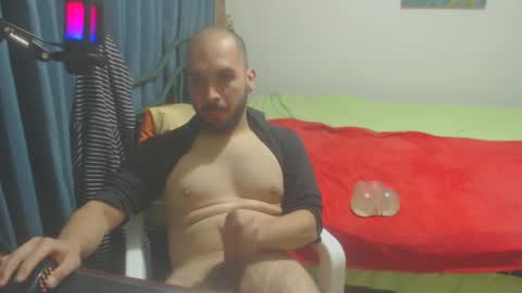 Snapshot of dinchtcams chatting on December 27, 2024, 8:24 am Dincht online show from December 27, 2024, 8:24 am