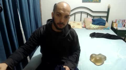 Snapshot of dinchtcams chatting on March 14, 2026, 12:50 am Dincht online show from March 14, 2026, 12:50 am