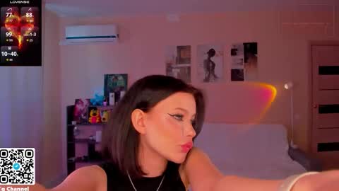 Snapshot of dindin_ chatting on February 26, 2026, 7:18 am Jessie online show from February 26, 2026, 7:18 am