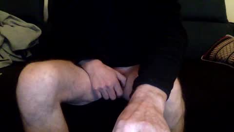 dinnerout1111 online show from December 8, 2024, 6:17 pm