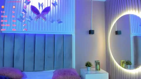 Snapshot of diosa_cristal chatting on September 16, 2025, 3:29 am Cristal online show from September 16, 2025, 3:29 am
