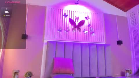 Cristal  online show from November 29, 2025, 4:59 am