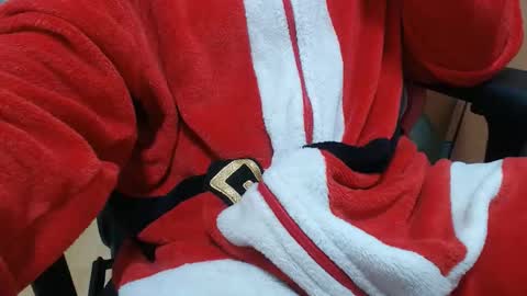 Snapshot of dirfocus chatting on November 11, 2025, 5:29 am Z online show from November 11, 2025, 5:29 am