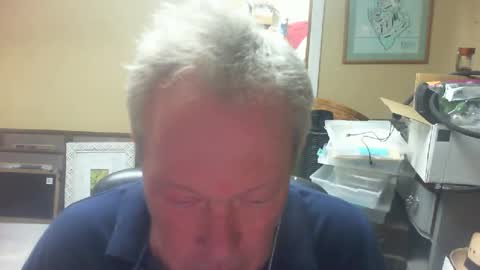 Snapshot of dirkpitt223 chatting on December 28, 2024, 2:11 am DirtkPitt Fun guy working online show from December 28, 2024, 2:11 am