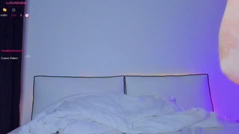 Hailey online show from February 6, 2025, 12:54 am