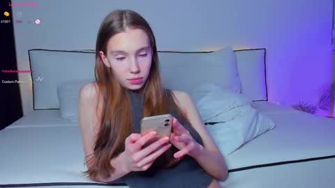 Hailey online show from March 7, 2025, 10:21 pm