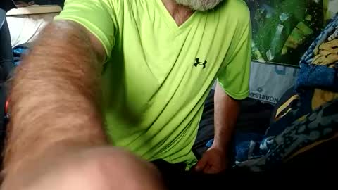 dirtmcgirt82 online show from December 13, 2024, 8:20 am